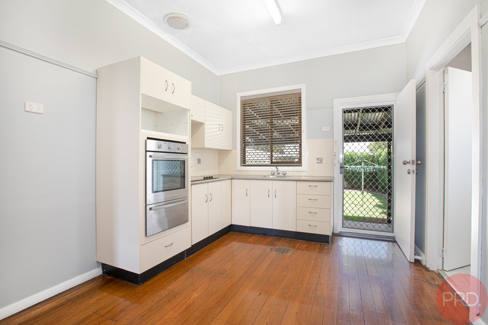 4 George Street TELARAH 14