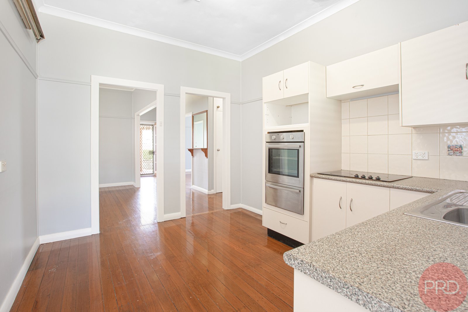 4 George Street TELARAH 16