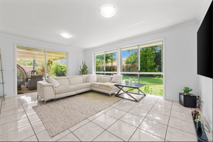 4 Gilcrest Court MOLENDINAR 8