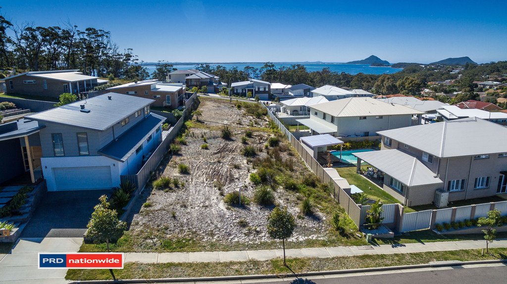 4 Girambin Street CORLETTE 7
