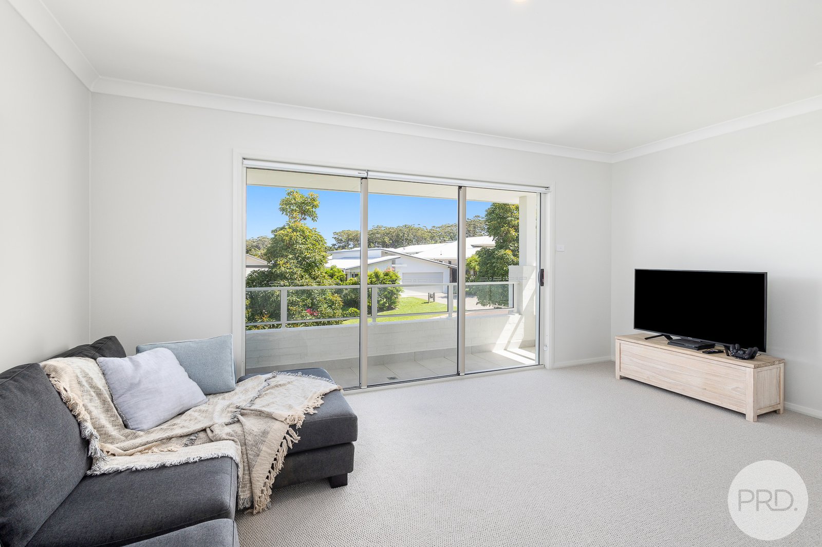 4 Girambin Street CORLETTE 13