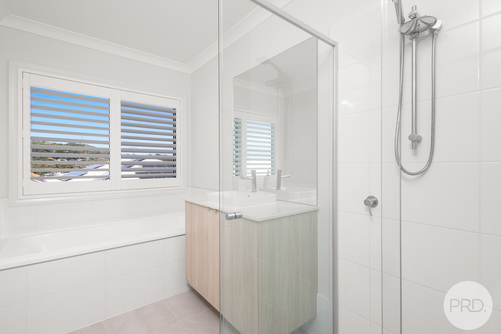 4 Girambin Street CORLETTE 22