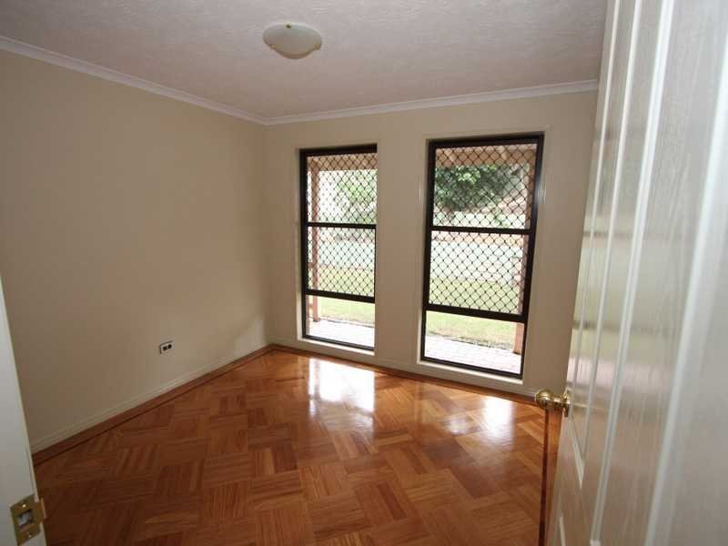 4 Giro Place ASHMORE 7