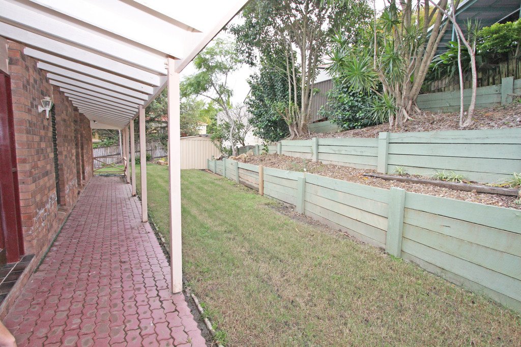 4 Giro Place ASHMORE 9