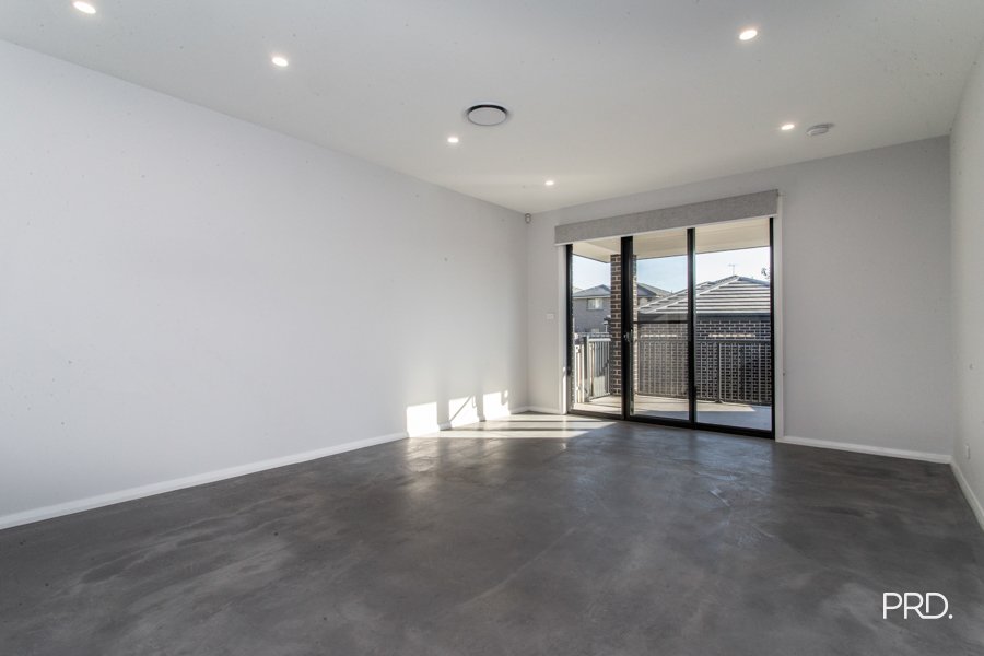 4 Glacier Street Schofields 16