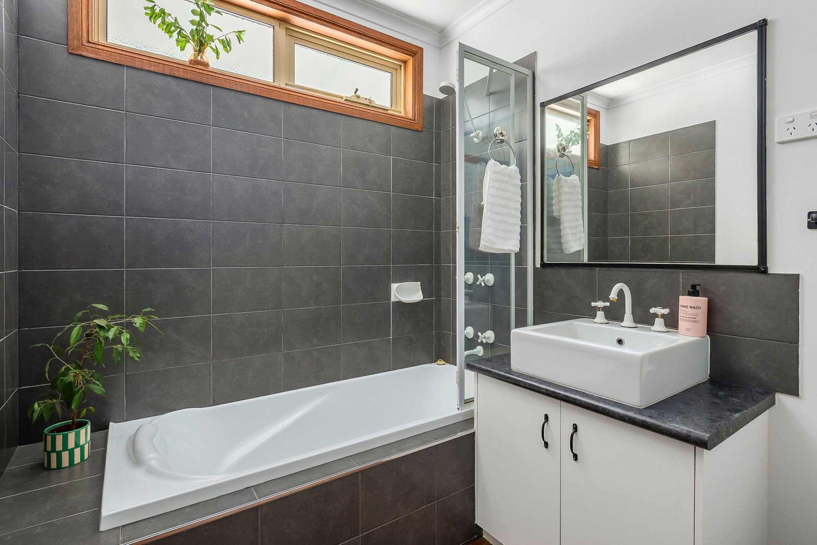 Real Estate and Property in 4 Glen Street, Tylden, VIC