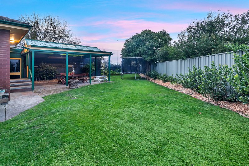 4 Glendale Court LAKE WENDOUREE 14