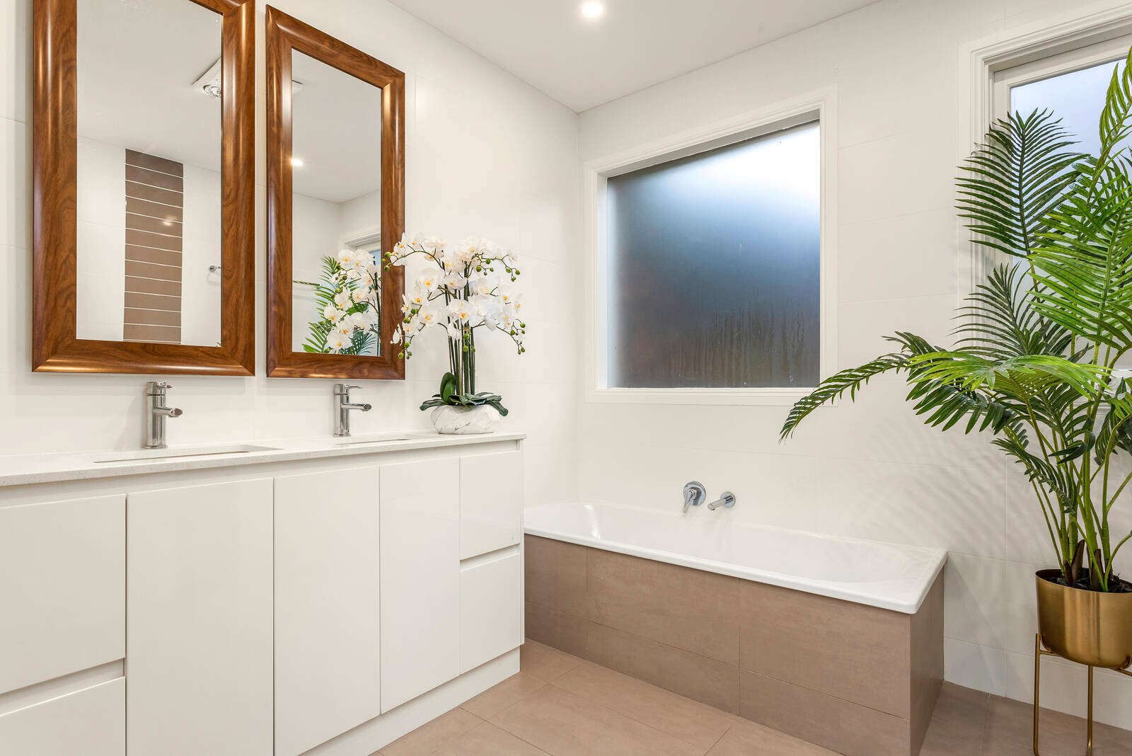 Real Estate and Property in 4 Glenmanor Close, Templestowe, VIC