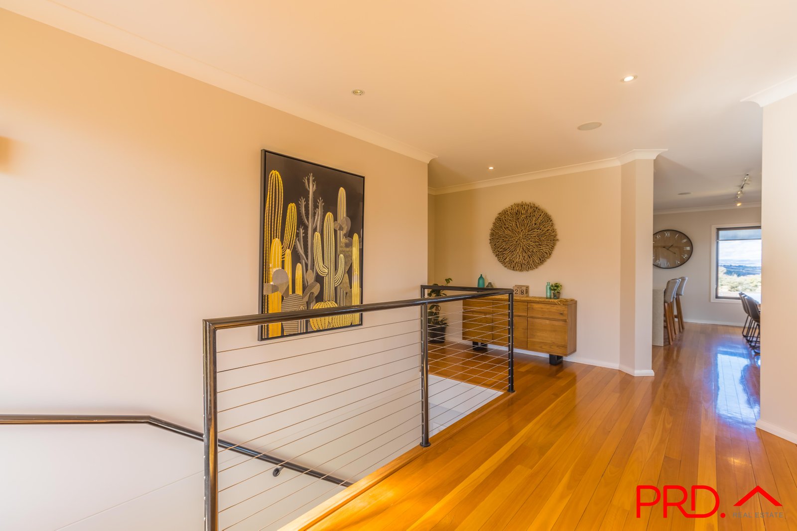 4 Glenview Place TAMWORTH 3