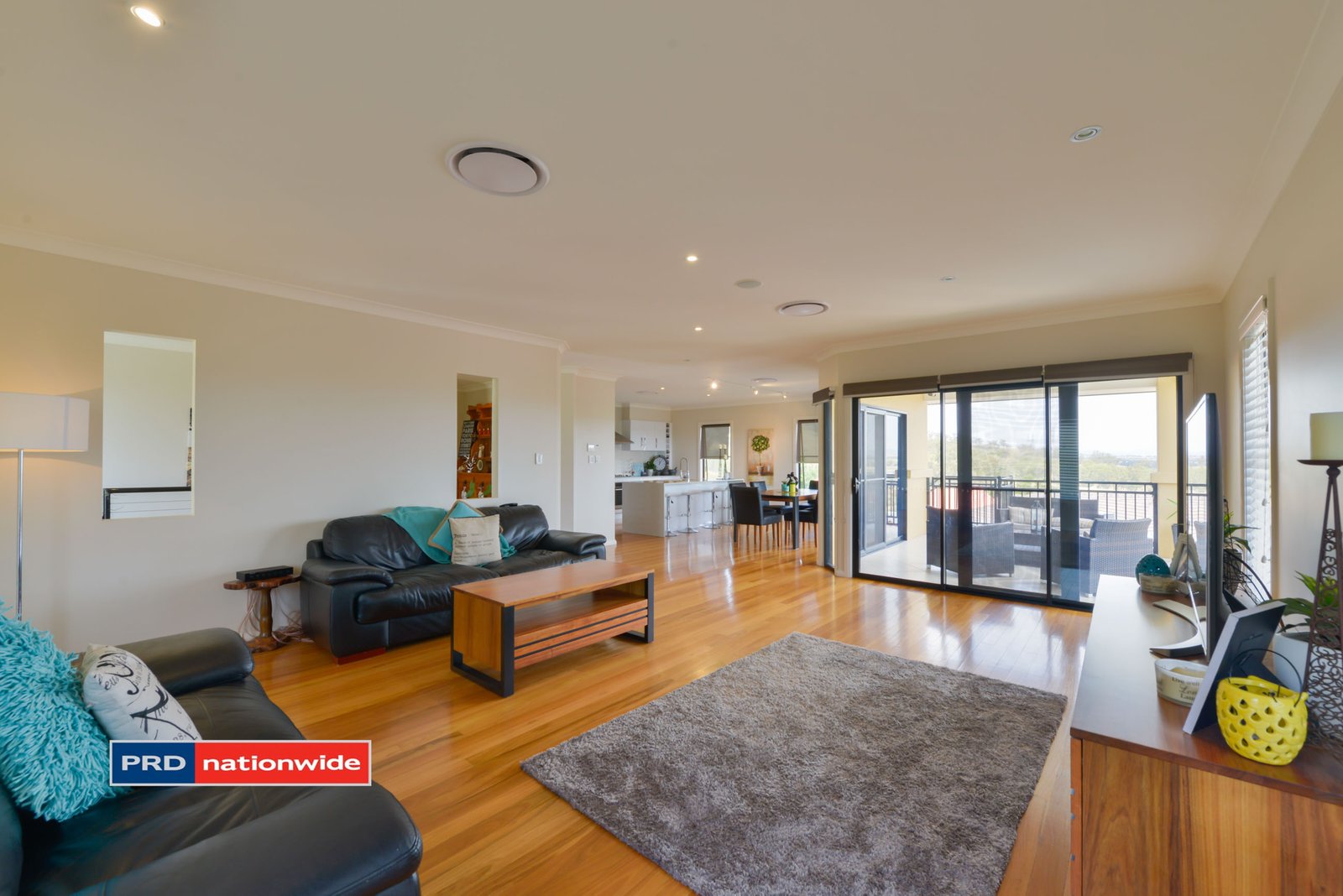 4 Glenview Place TAMWORTH 6