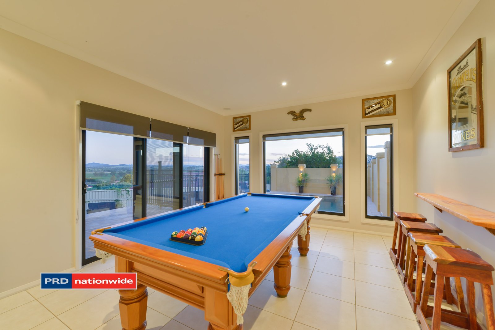 4 Glenview Place TAMWORTH 9