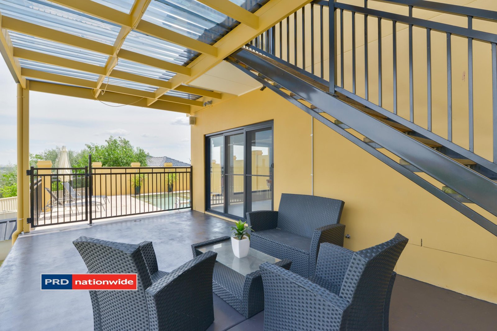 4 Glenview Place TAMWORTH 21