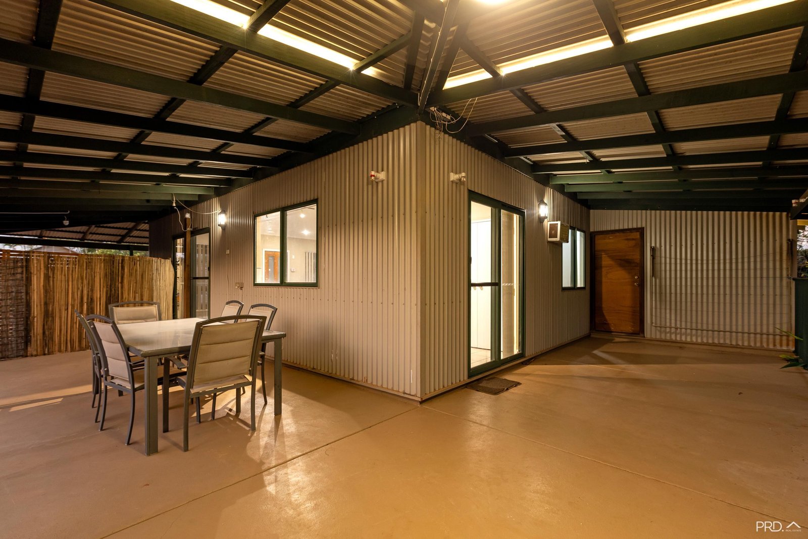 4 Godwit Crescent DJUGUN 24