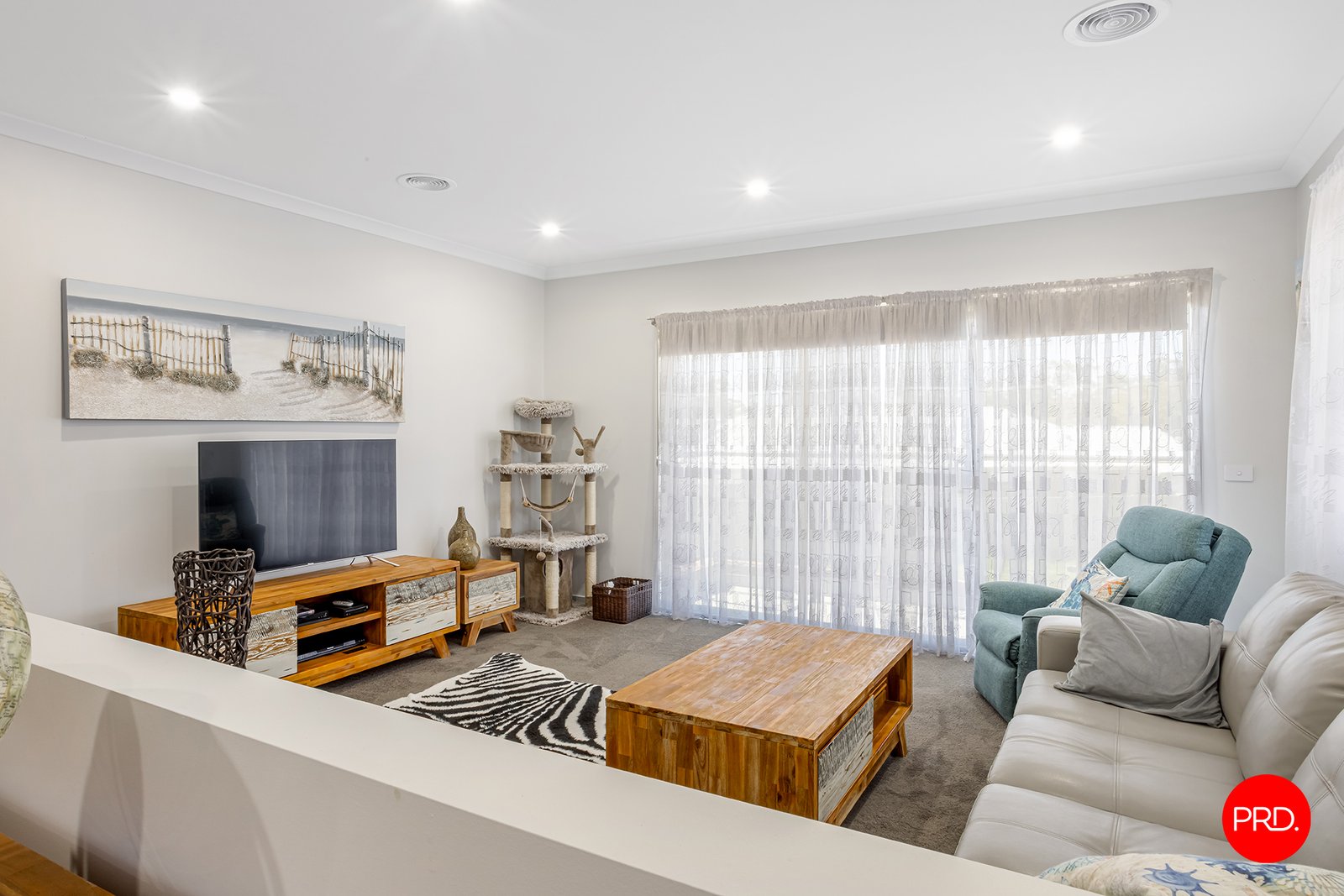 4 Goldanah Avenue NAGAMBIE 11