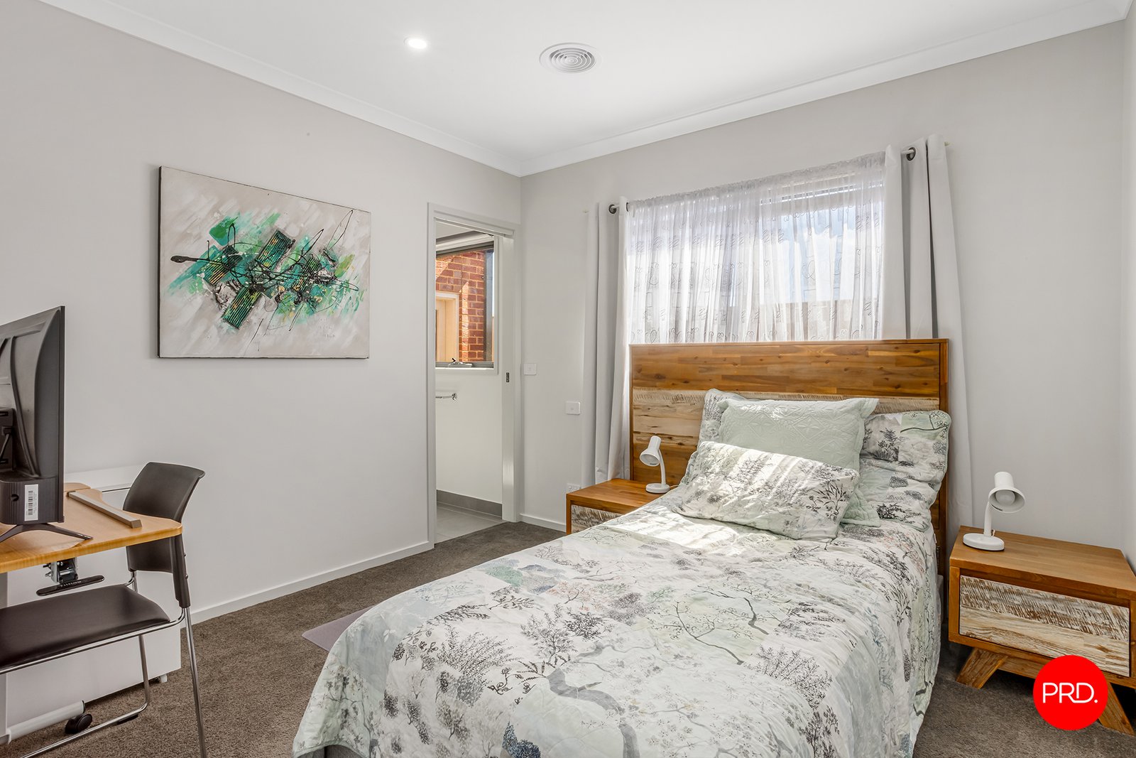 4 Goldanah Avenue NAGAMBIE 17