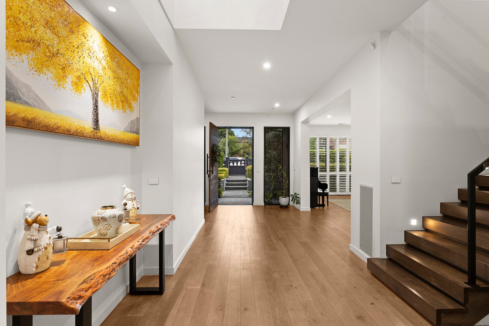 4 Gordon Street, Mont Albert, 3127