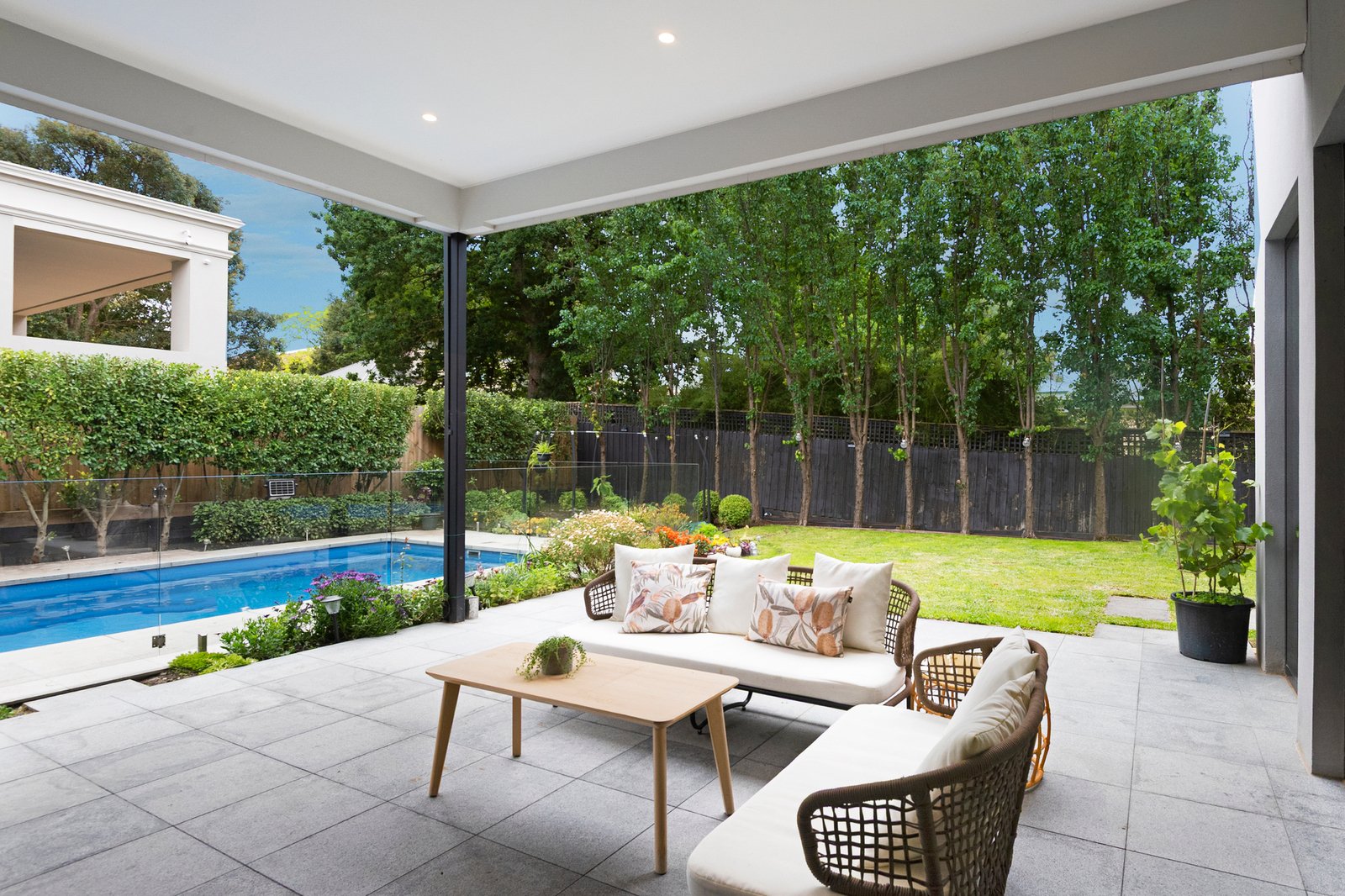 4 Gordon Street, Mont Albert, 3127