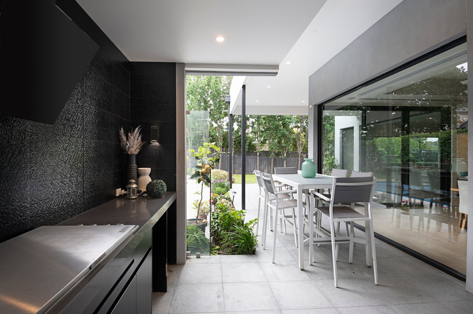 4 Gordon Street, Mont Albert, 3127