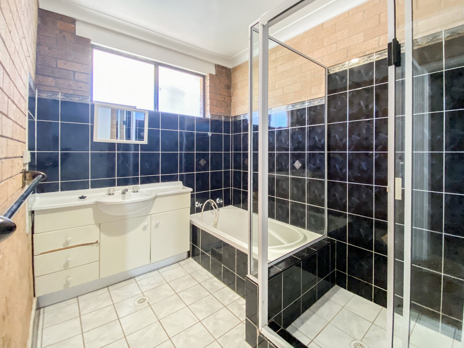 4 Grafton Street NELSON BAY 9