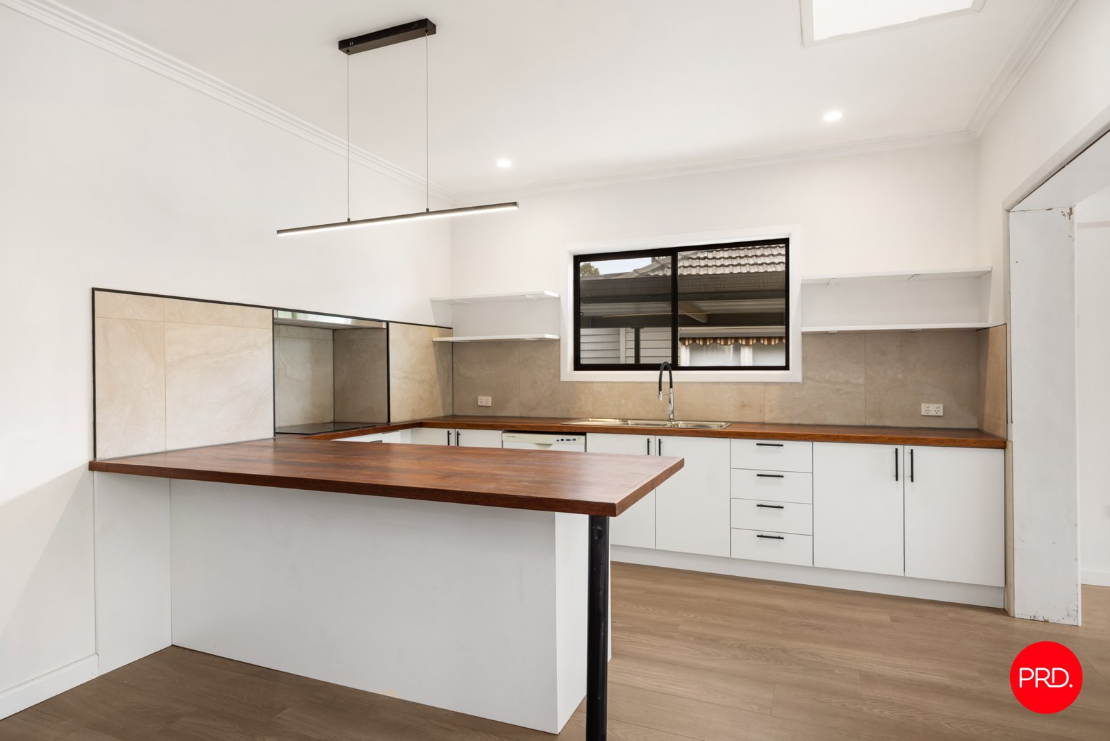 4 Graham Street KANGAROO FLAT 4