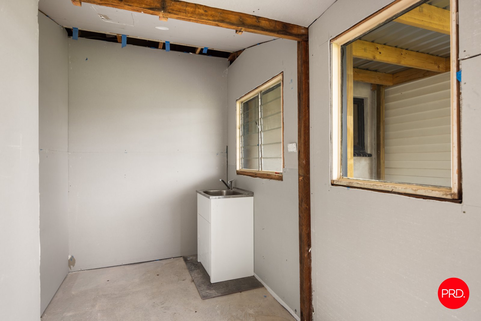 4 Graham Street KANGAROO FLAT 11