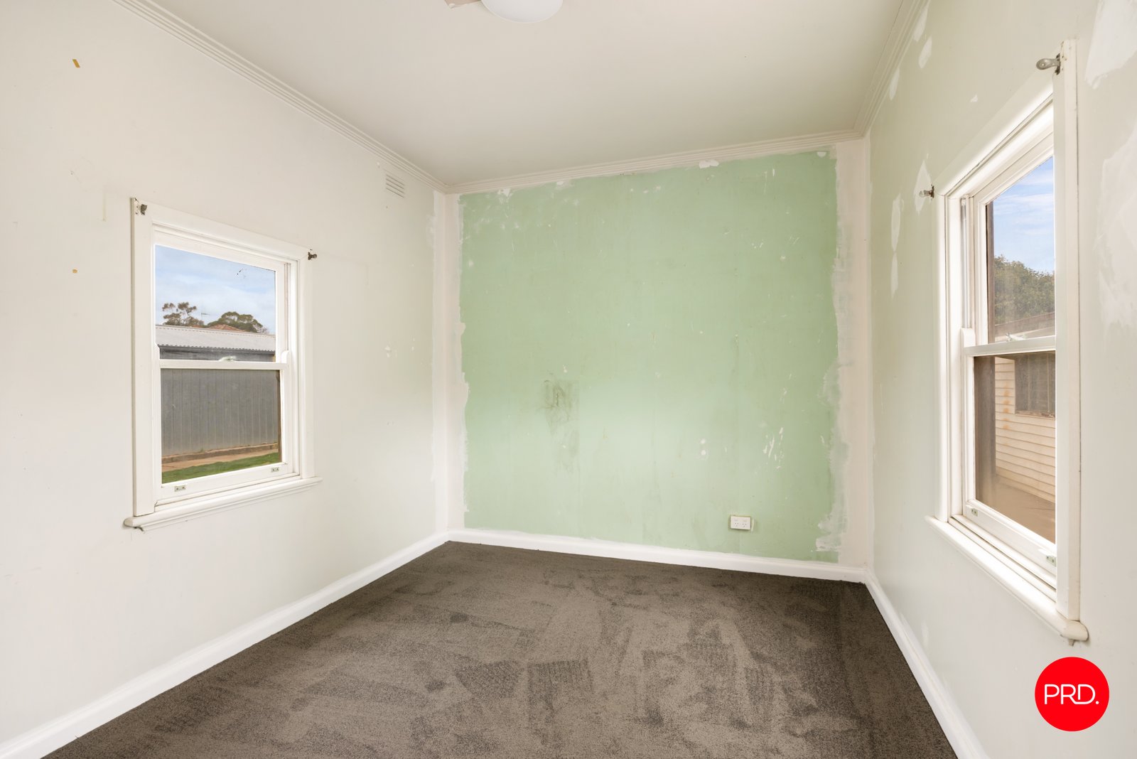 4 Graham Street KANGAROO FLAT 12