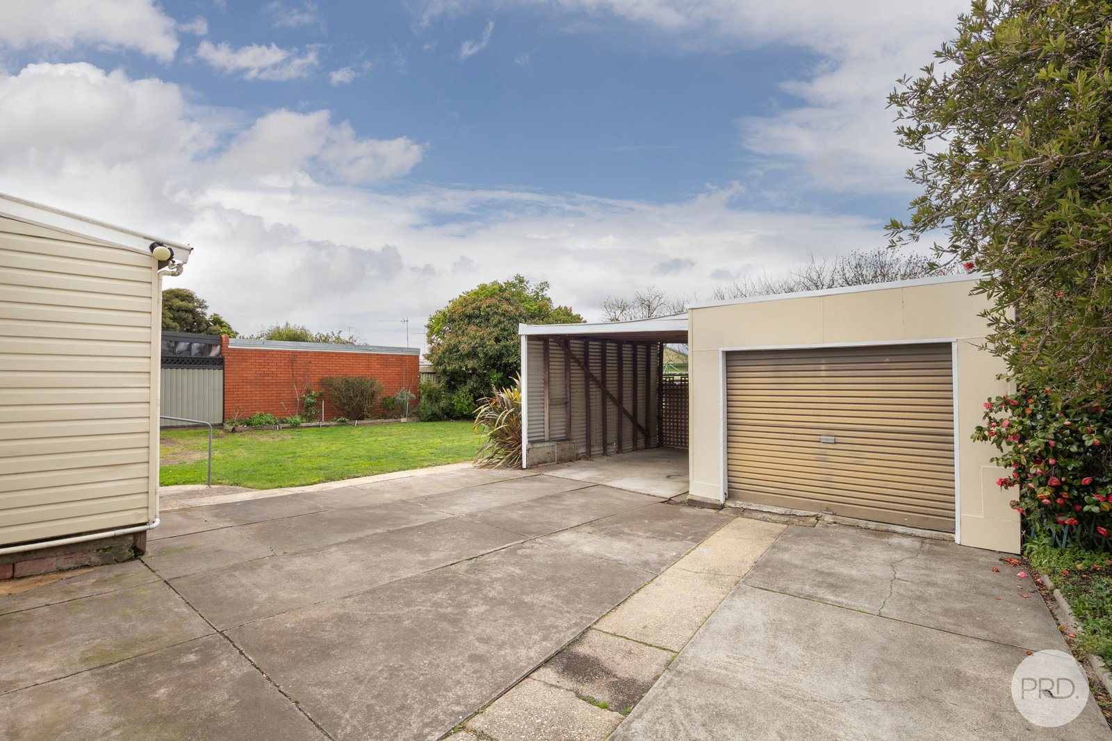 4 Grandview Grove WENDOUREE 9