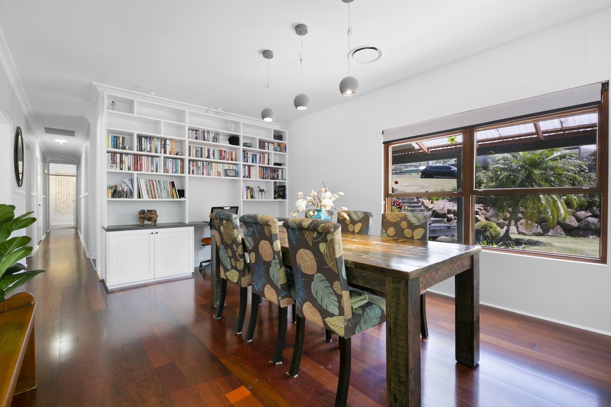 4 Green Lane Tallebudgera 16