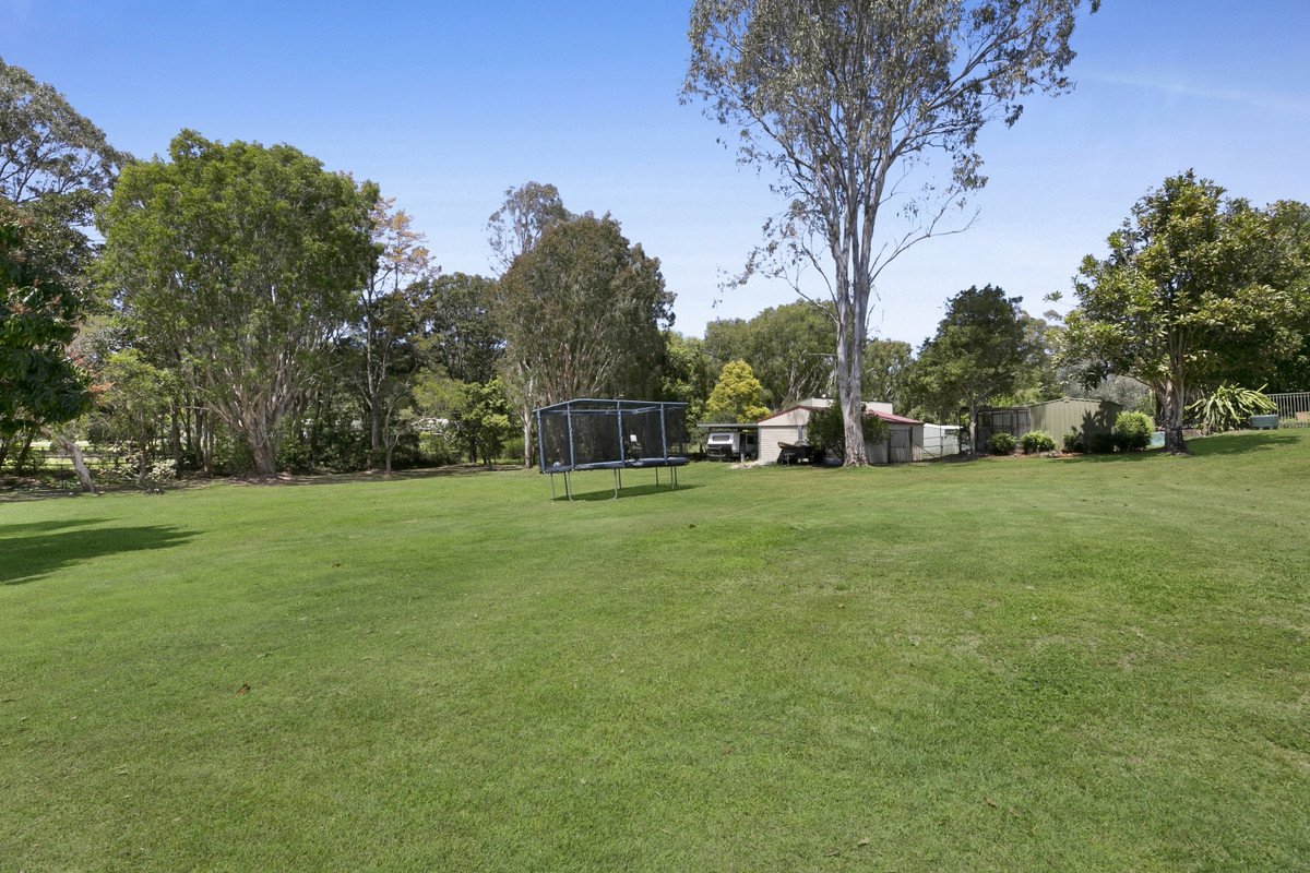 4 Green Lane Tallebudgera 20