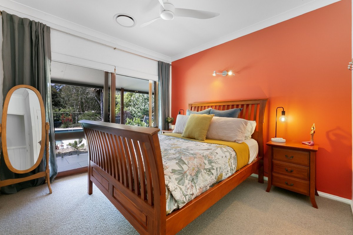 4 Green Lane Tallebudgera 28