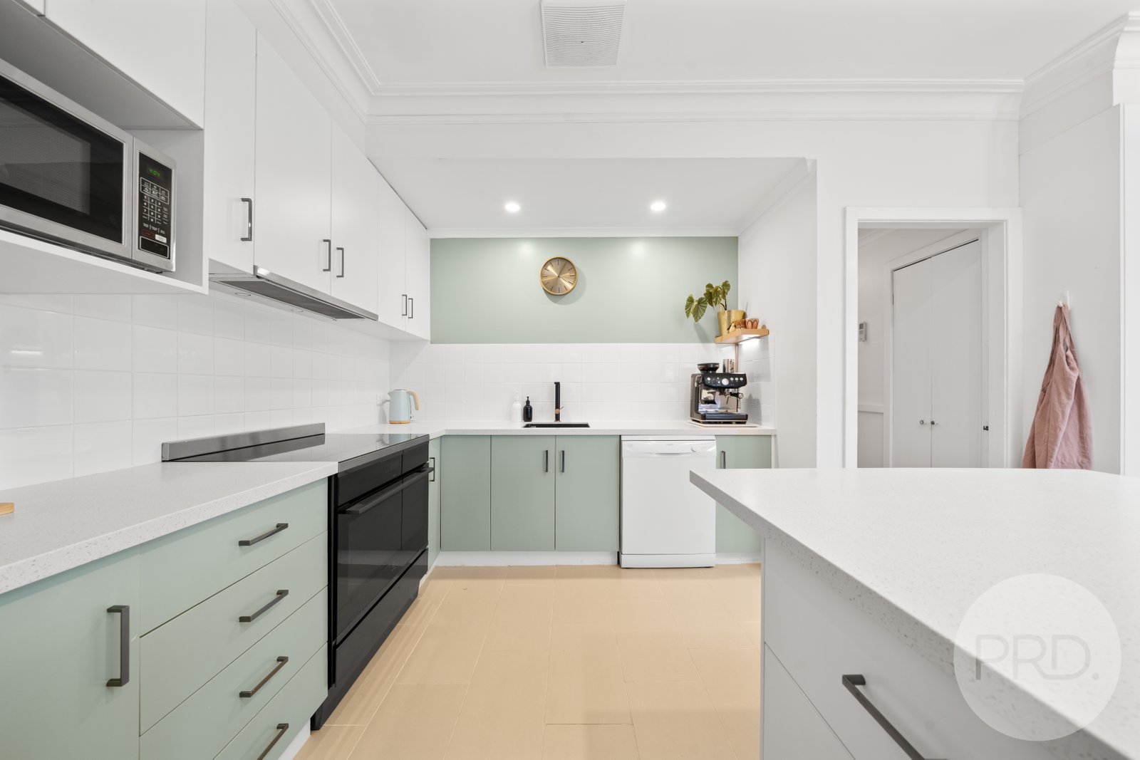 4 Halloran Street TURVEY PARK 6