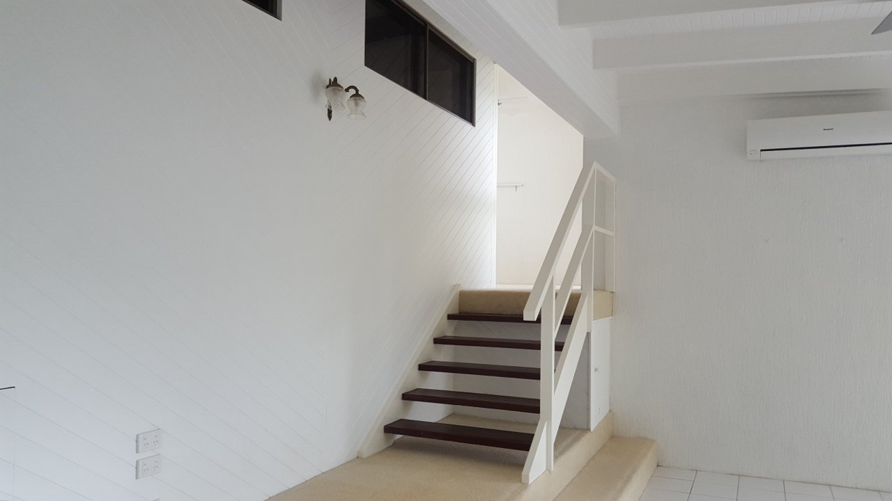 4 Harbour Avenue SHUTE HARBOUR 4