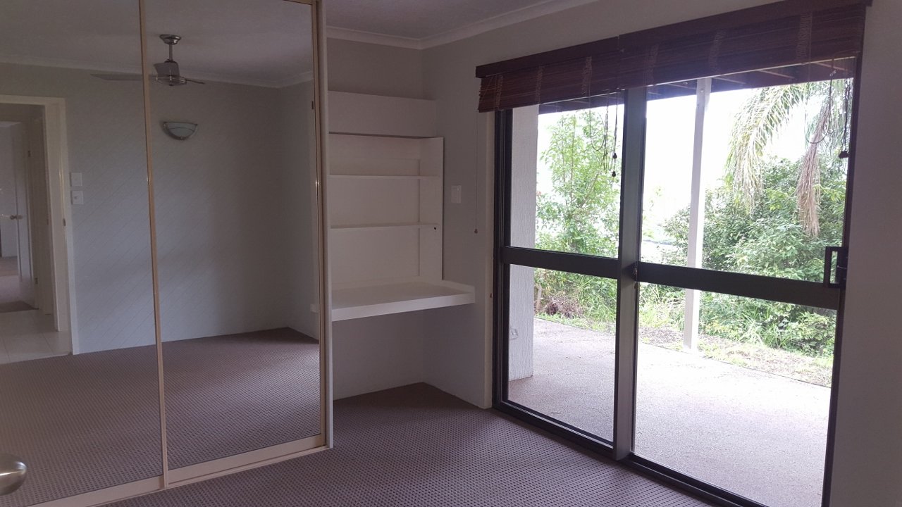 4 Harbour Avenue SHUTE HARBOUR 7