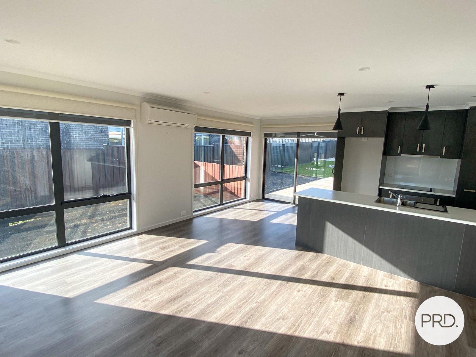 4 Harmsworth Road OAKDOWNS 2