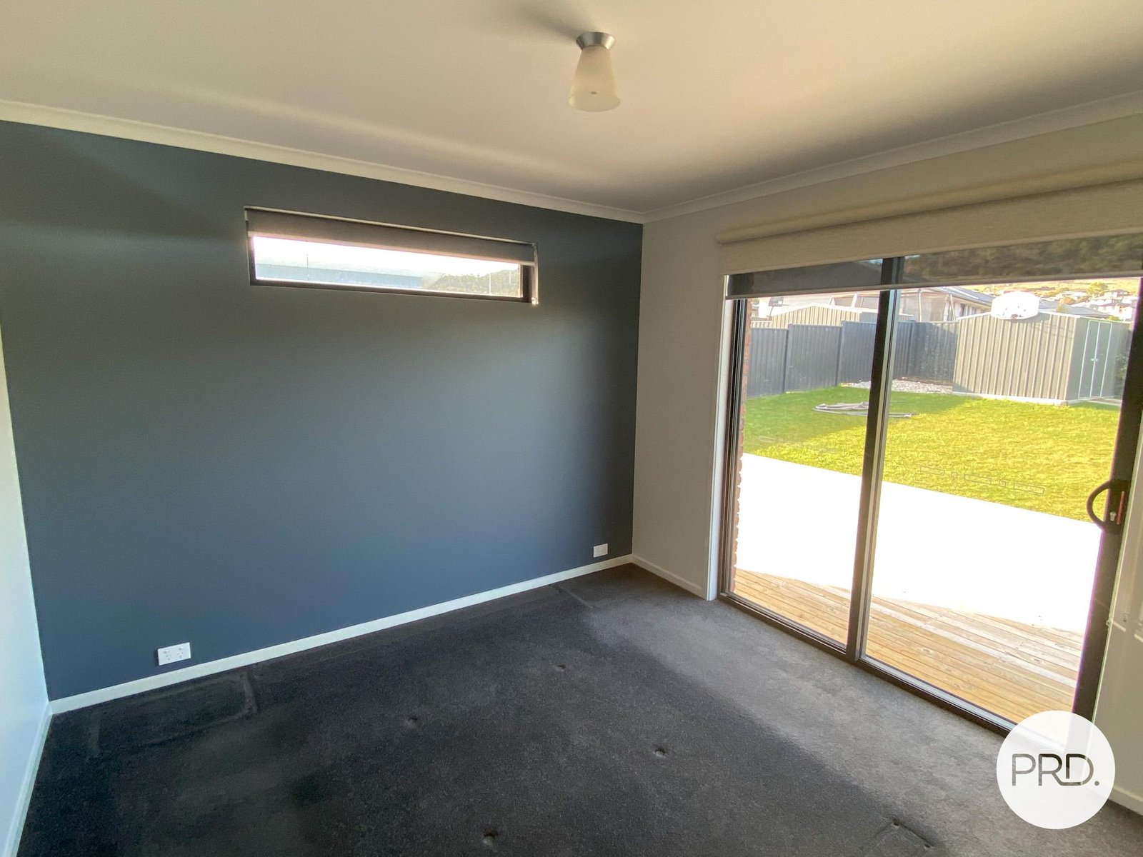 4 Harmsworth Road OAKDOWNS 9