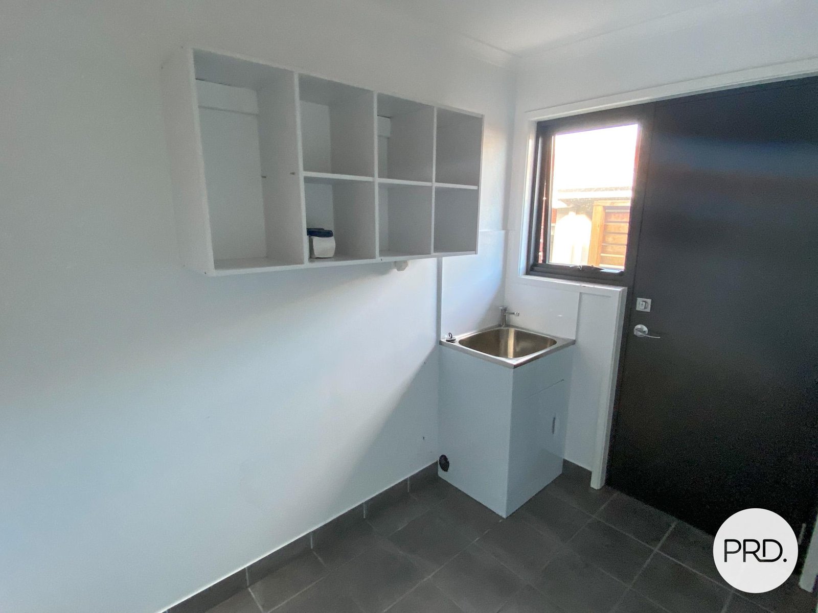 4 Harmsworth Road OAKDOWNS 12