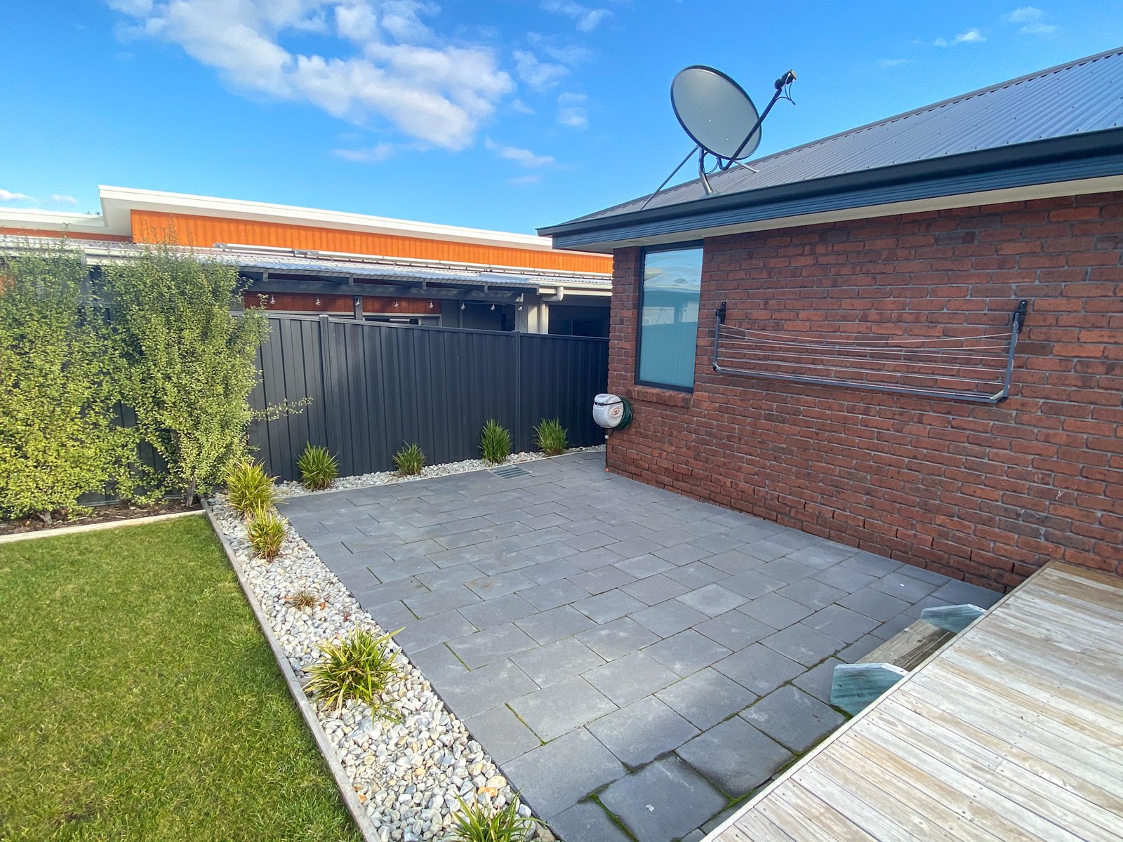 4 Harmsworth Road OAKDOWNS 15