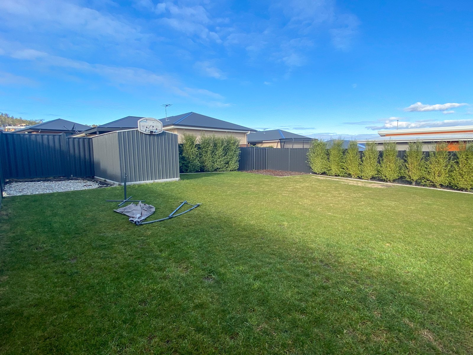 4 Harmsworth Road OAKDOWNS 17