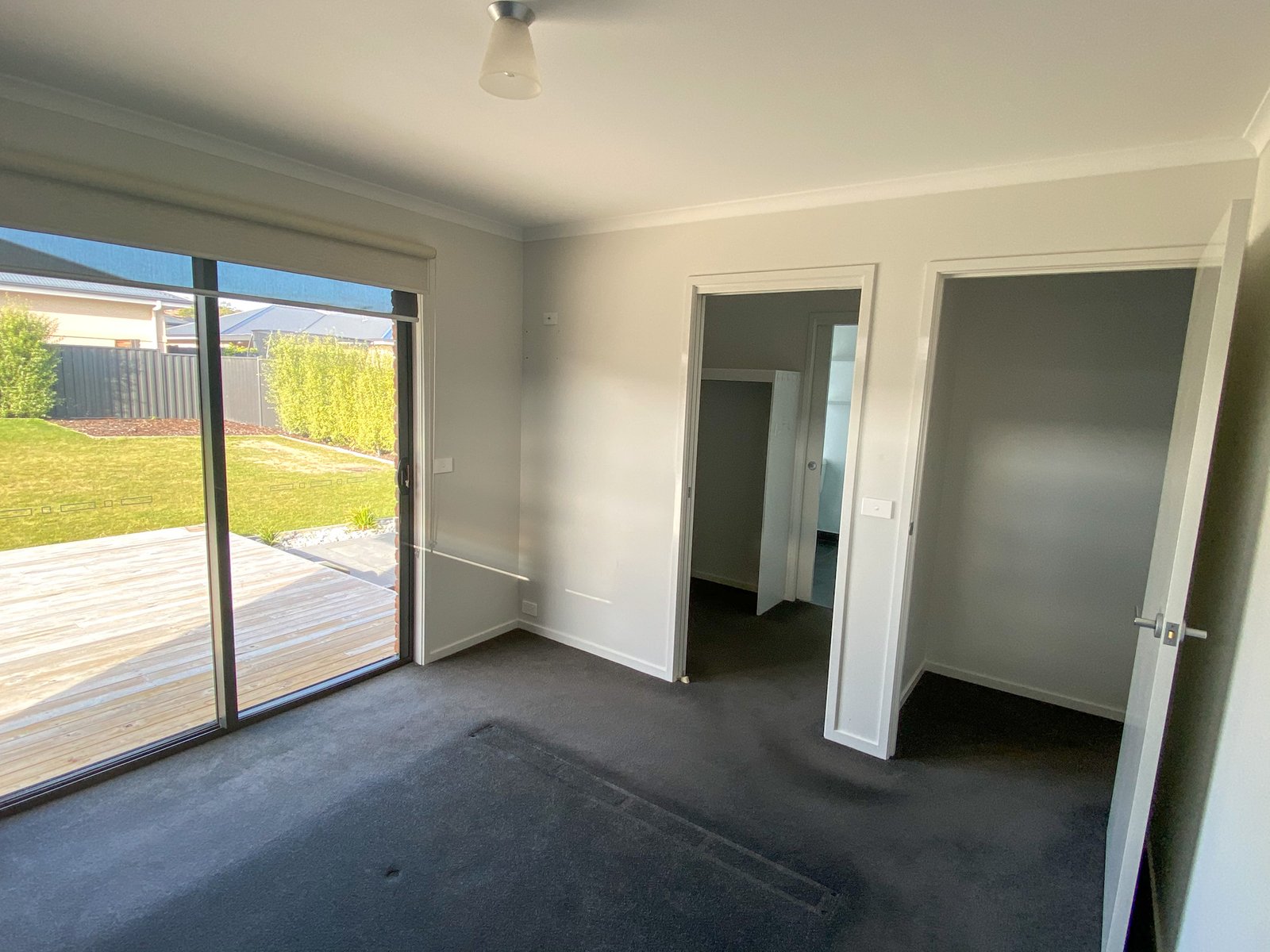 4 Harmsworth Road OAKDOWNS 8