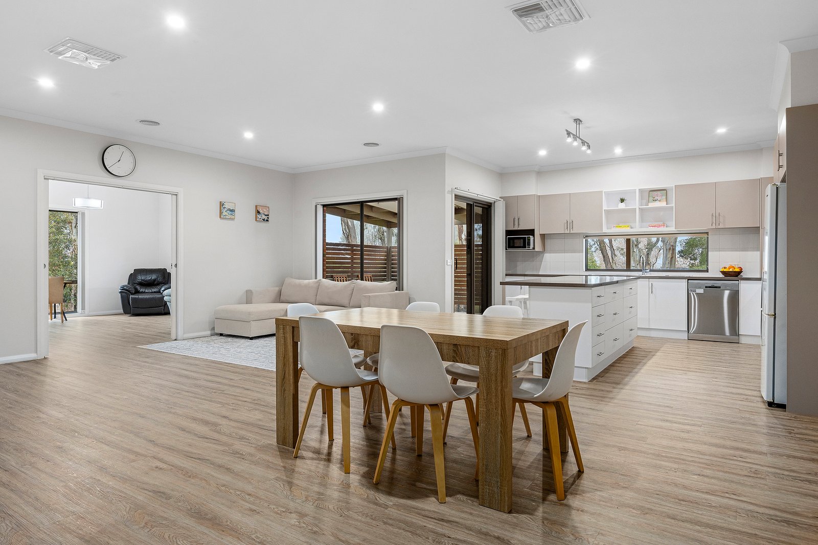 Gallery: 4 Harold Court
