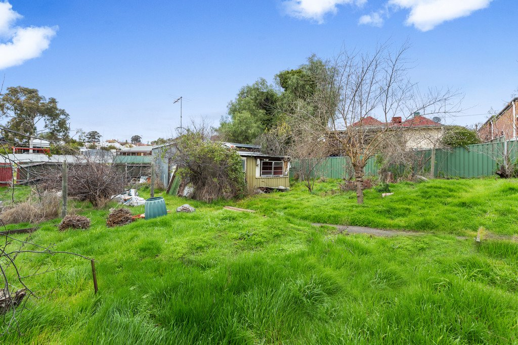 4 Harrison Street BENDIGO 7