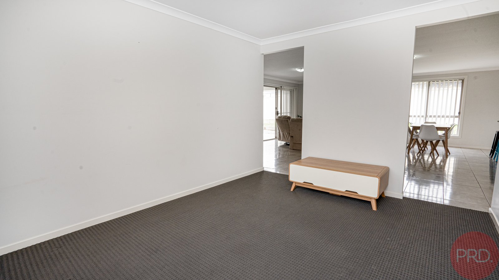 4 Harrow Street THORNTON 8