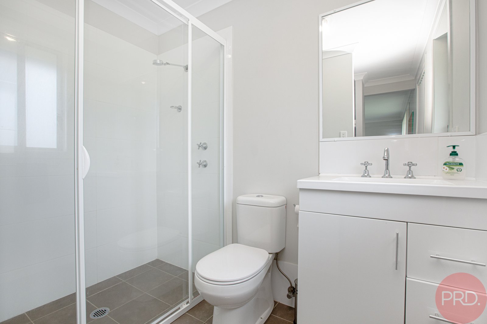 4 Harrow Street THORNTON 10