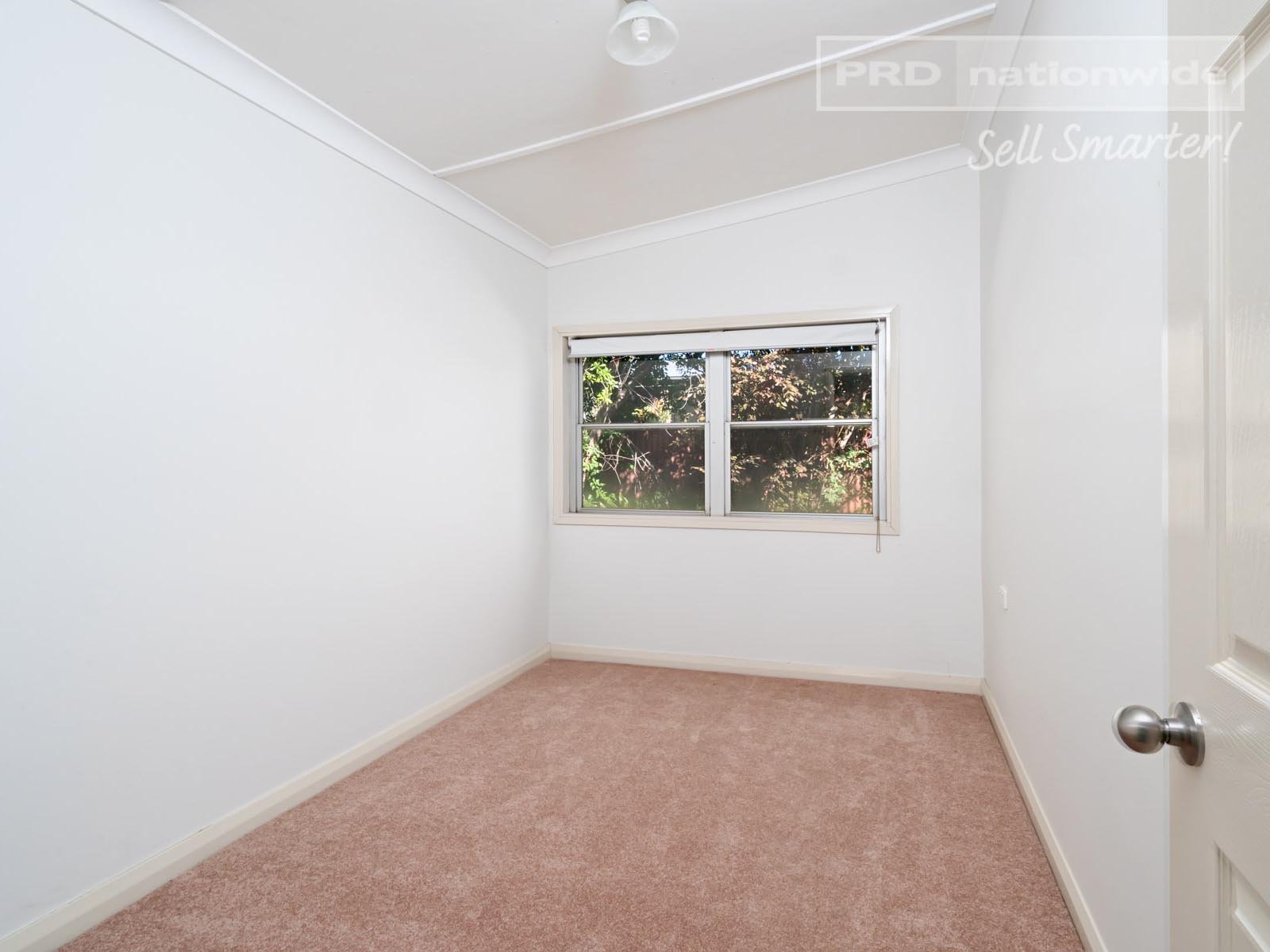 4 Hayes Street NORTH WAGGA WAGGA 7