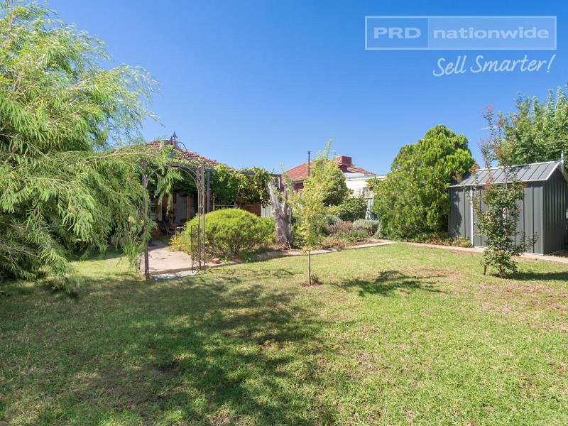 4 Heath Street TURVEY PARK 9