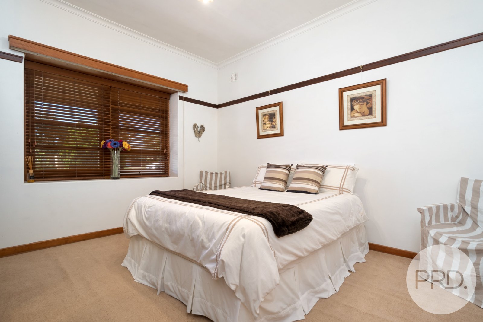 4 Heath Street TURVEY PARK 7