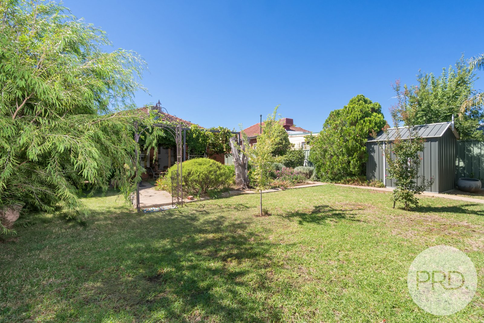 4 Heath Street TURVEY PARK 12