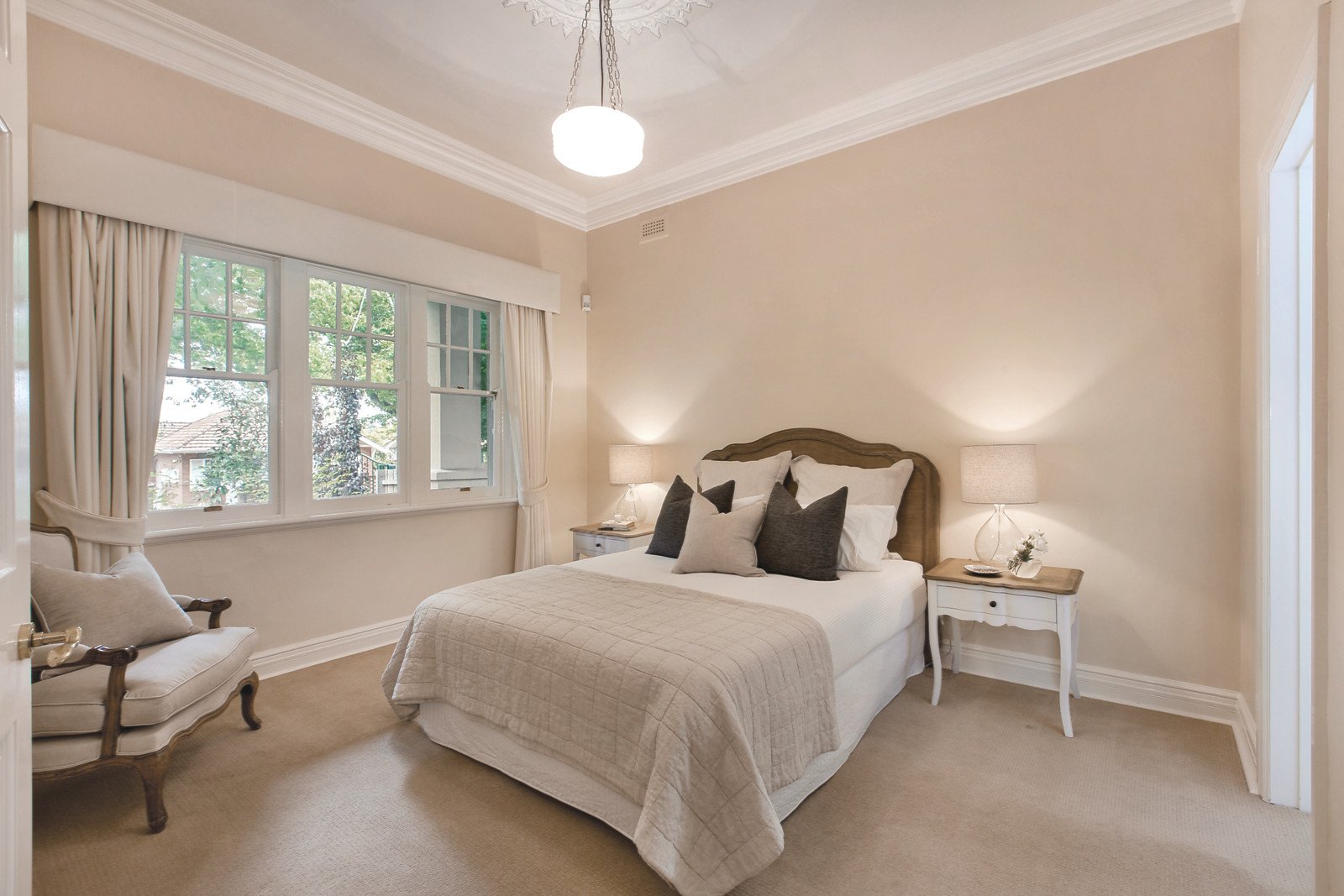 4 Heaton Avenue, Glen Iris, VIC