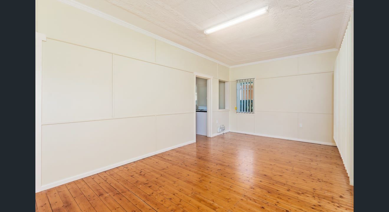 4 Heininger Street DAPTO 6