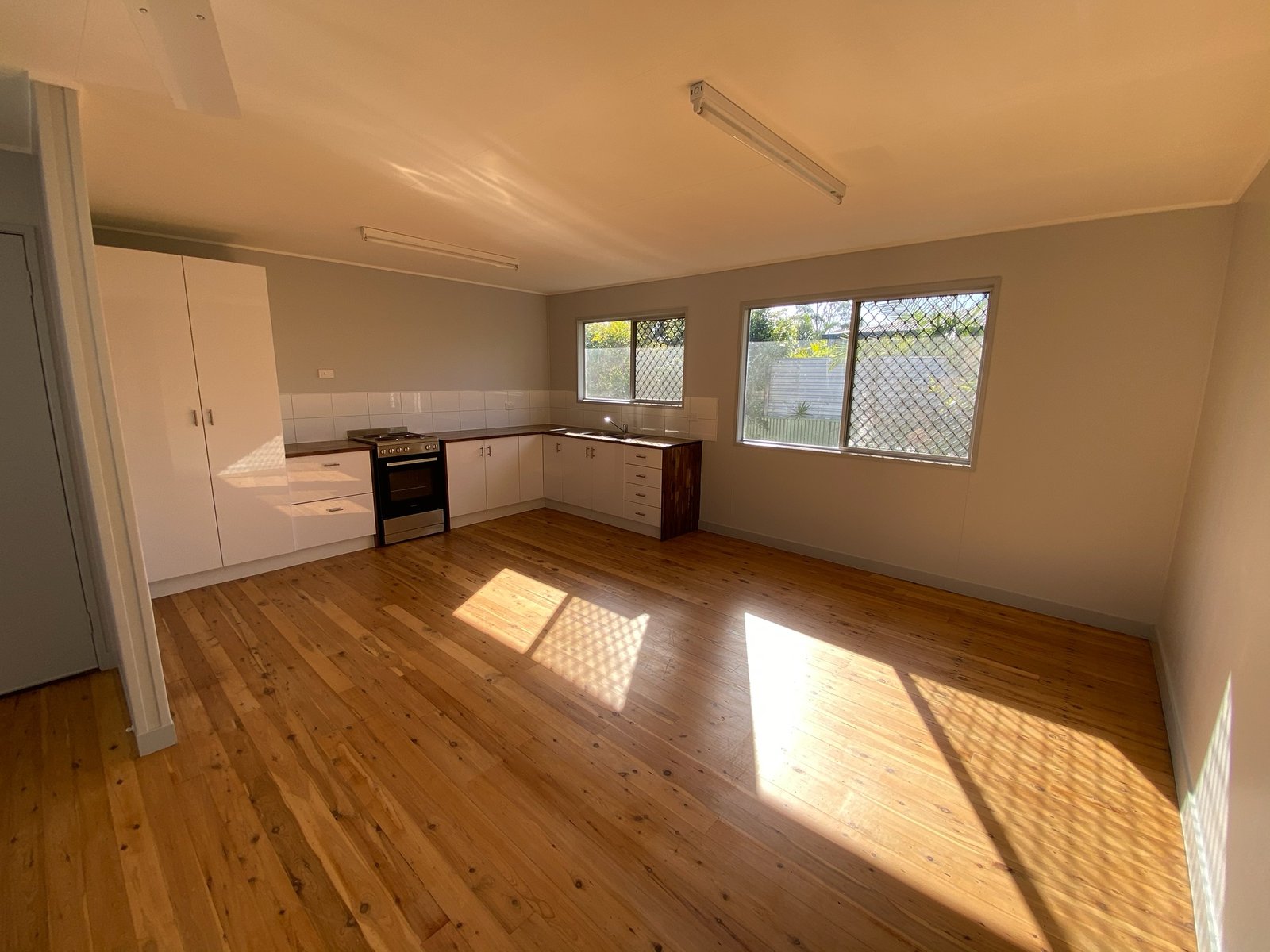 4 HENDERSON Street MIRIAM VALE 6